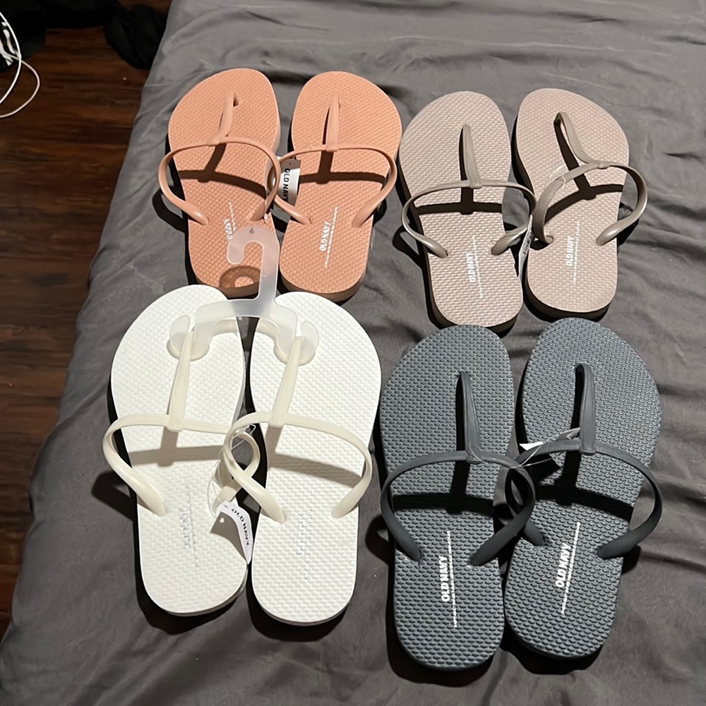 Old Navy Sandals